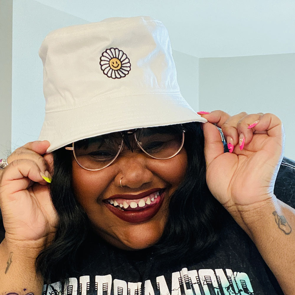 Flower Bucket Hat - Natural White